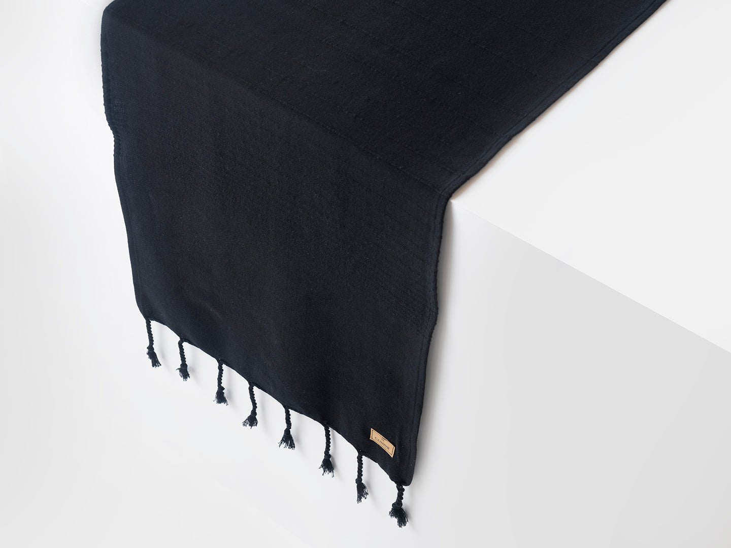 Niebla Table Runner