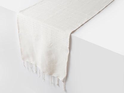 Niebla Table Runner