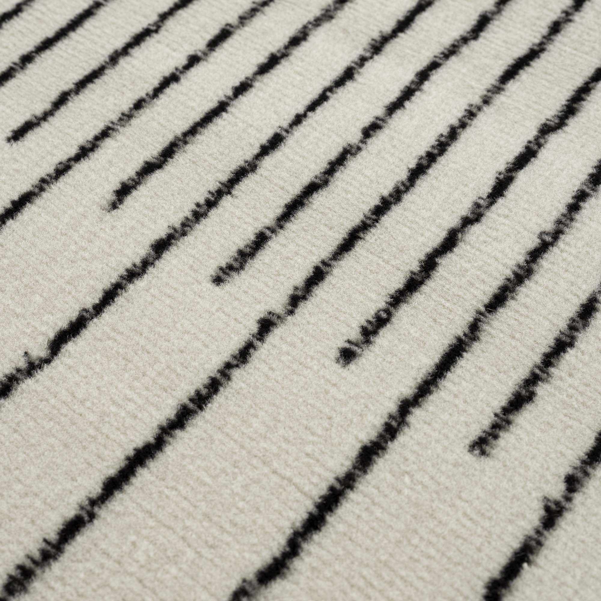 Angus Black&amp;White Geometric Area Rug