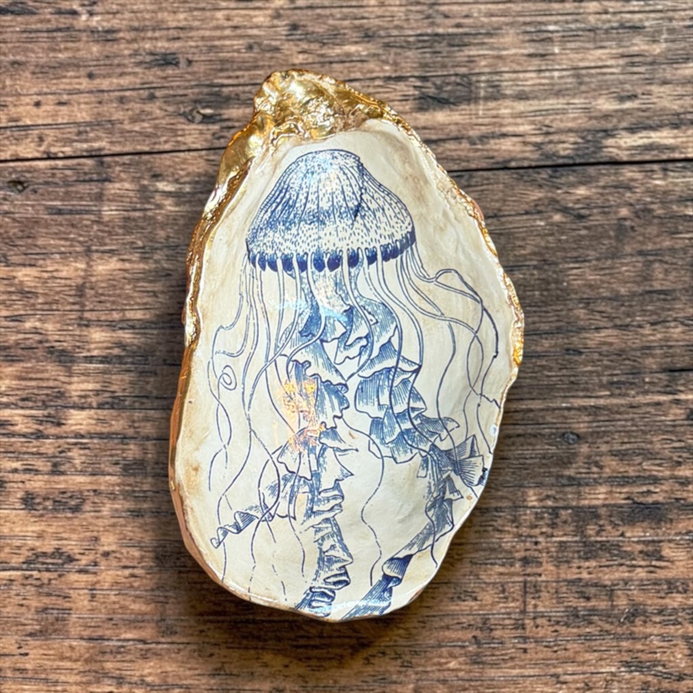 Blue &amp; White Sea Life Shell Trinket Dish