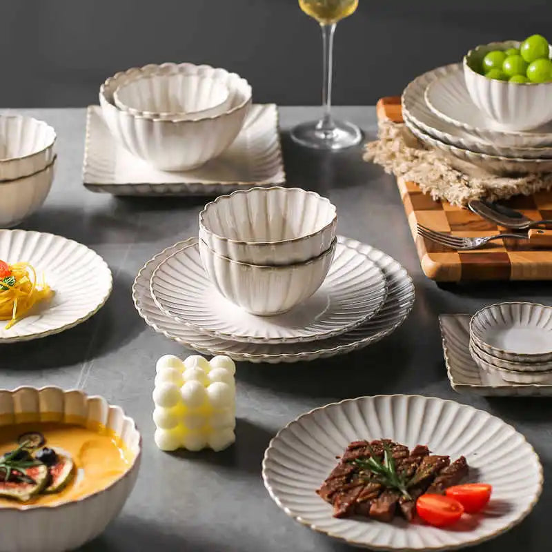 Scalloped Edge Dinnerware in Antique Ivory