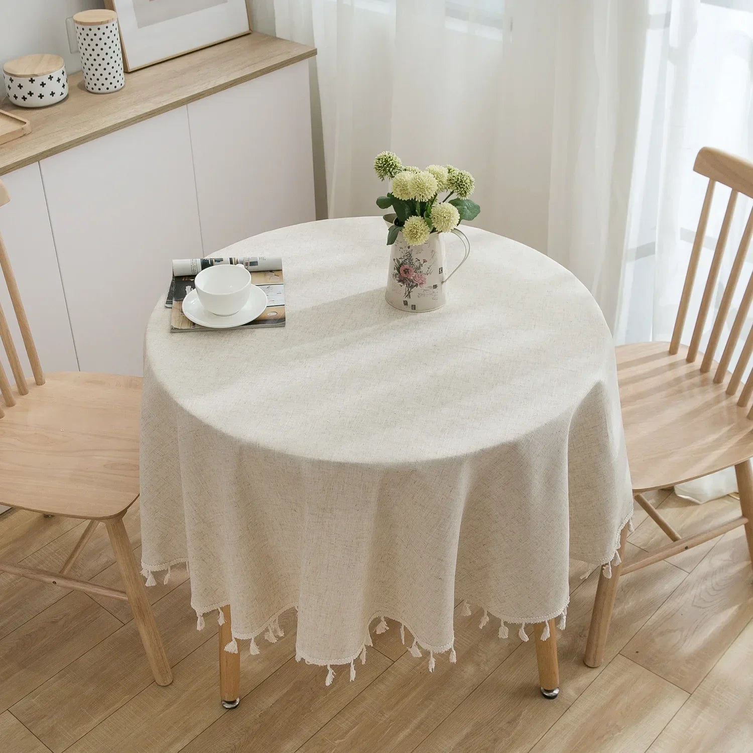 Tasselled Linen Tablecloth with Grid Design - Round, 4 Colors