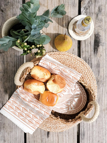 Bread Warmer &amp; Basket Gift Set with Tea Towel - Bird Oval
