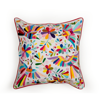 Rainbow Colibrí Cushion Cover