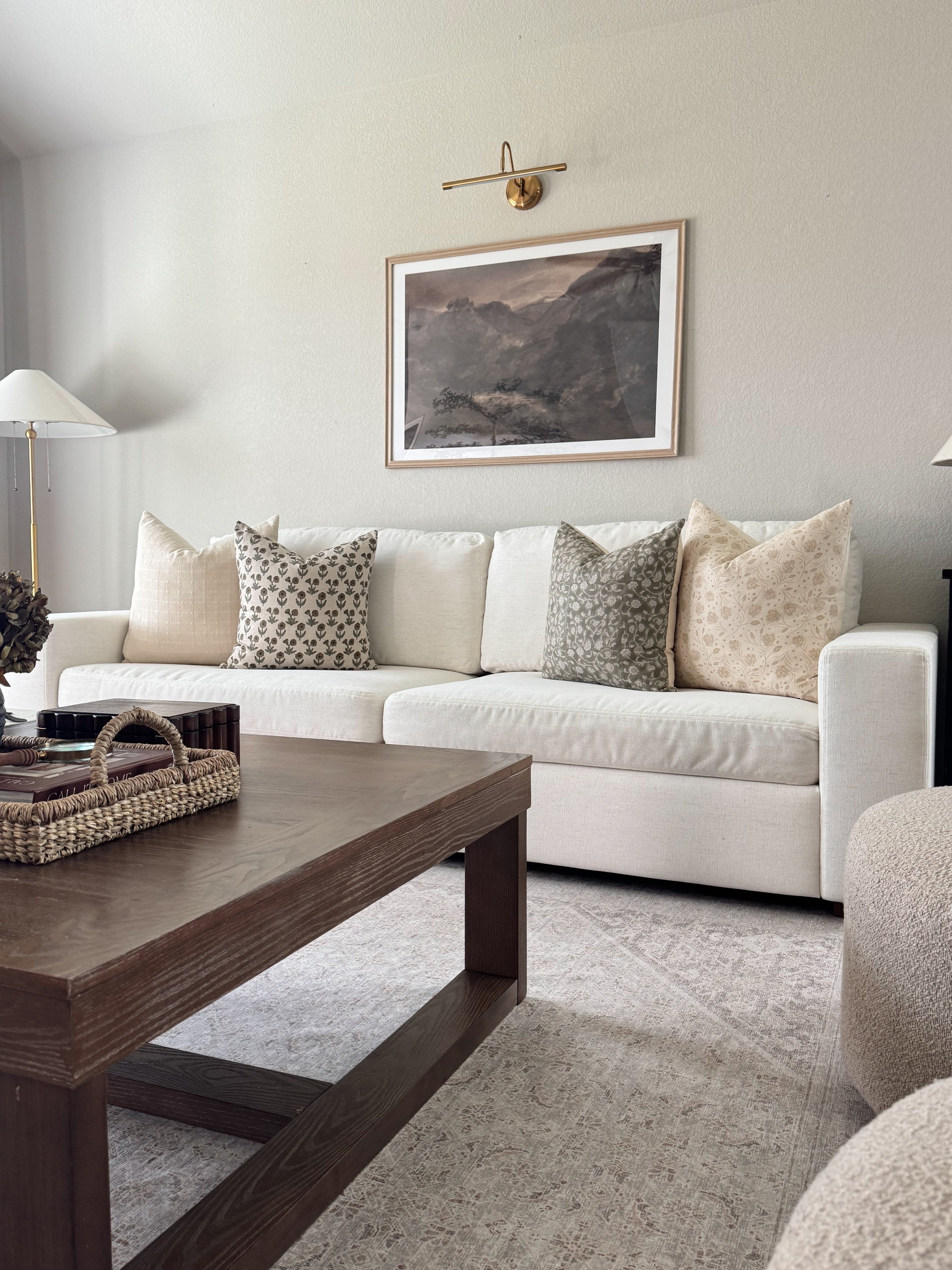 Grace Linen Pillow Cover