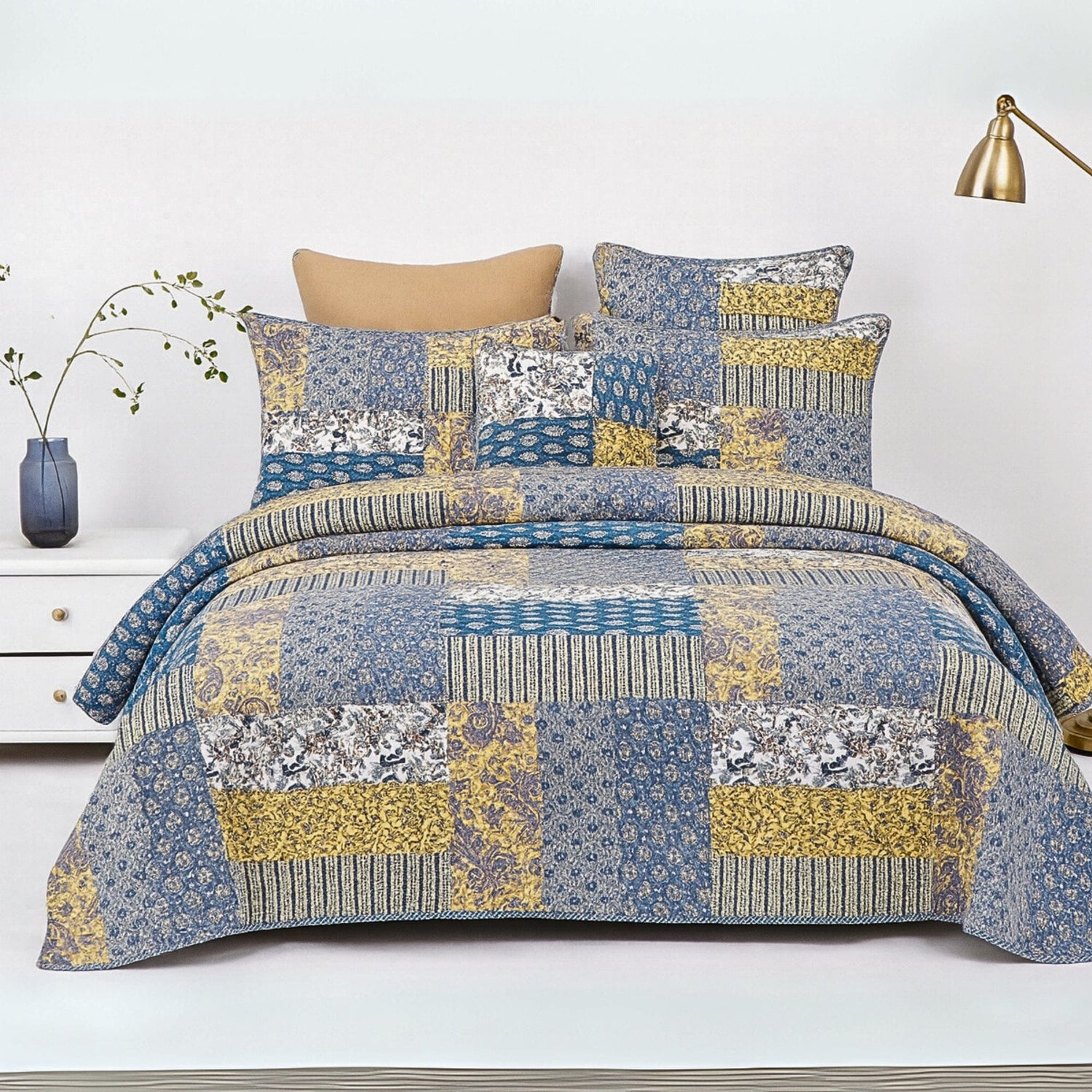 Honey Cove Garden Quilted Bedding Set
