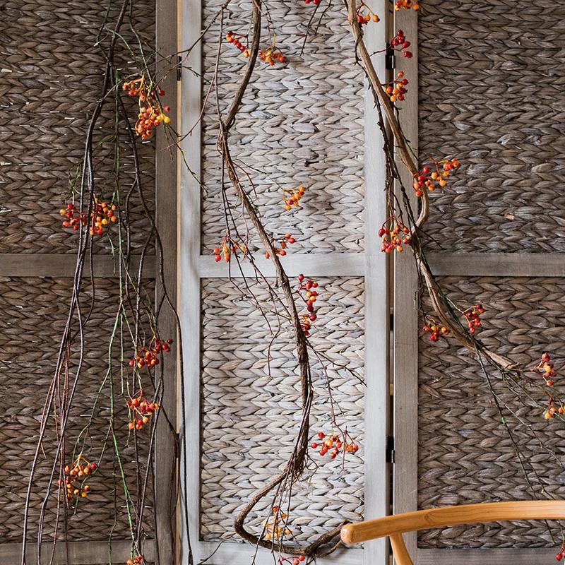 Artificial Vine Orange Berry - 39"
