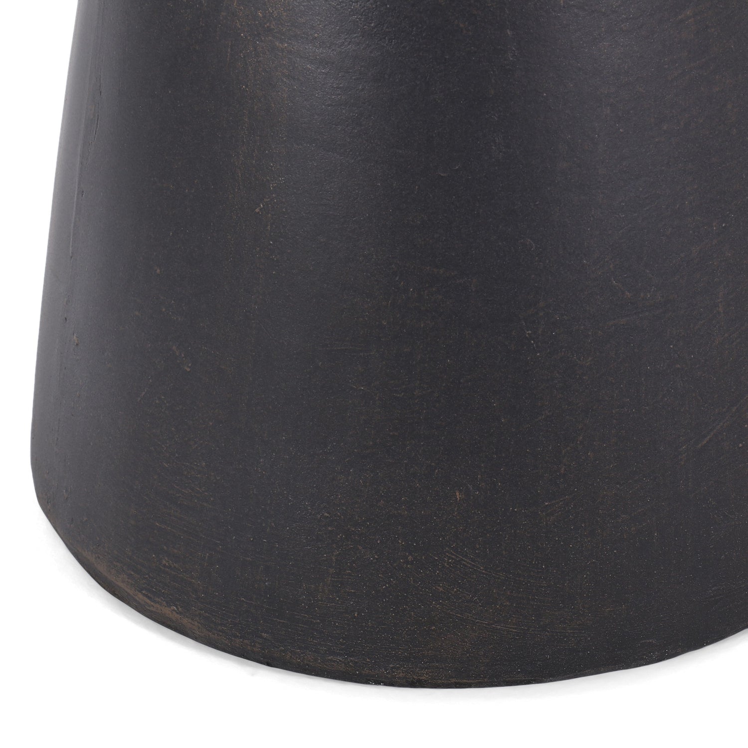 Indoor/Outdoor Lightweight Concrete End Table