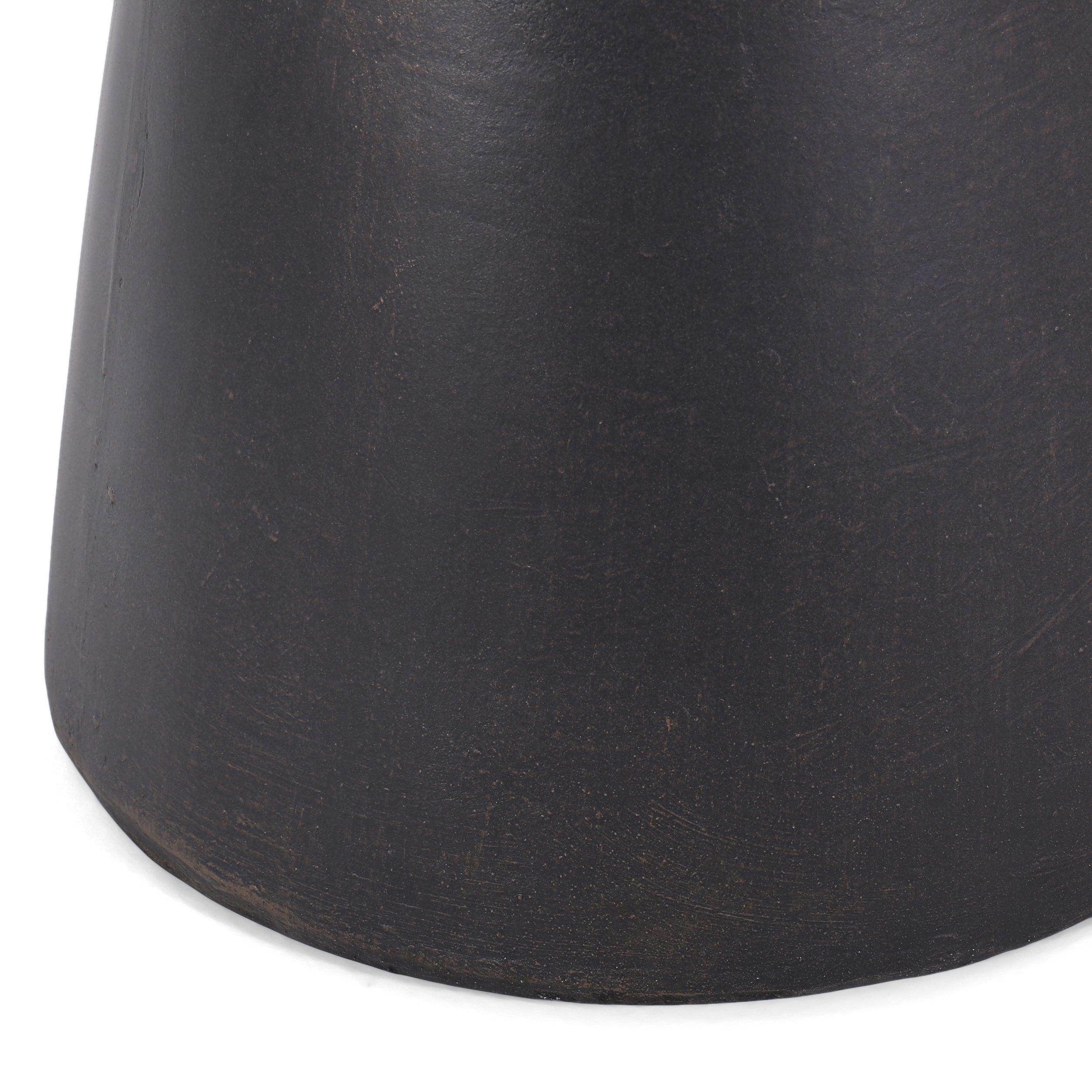 Indoor/Outdoor Lightweight Concrete End Table