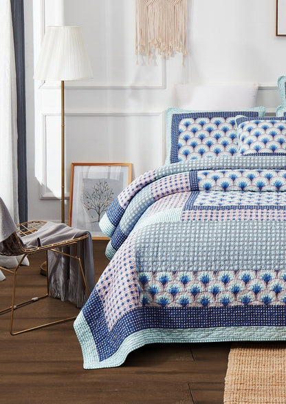 DaDa Bedding Mediterranean Blue Mint Patchwork Quilt Set