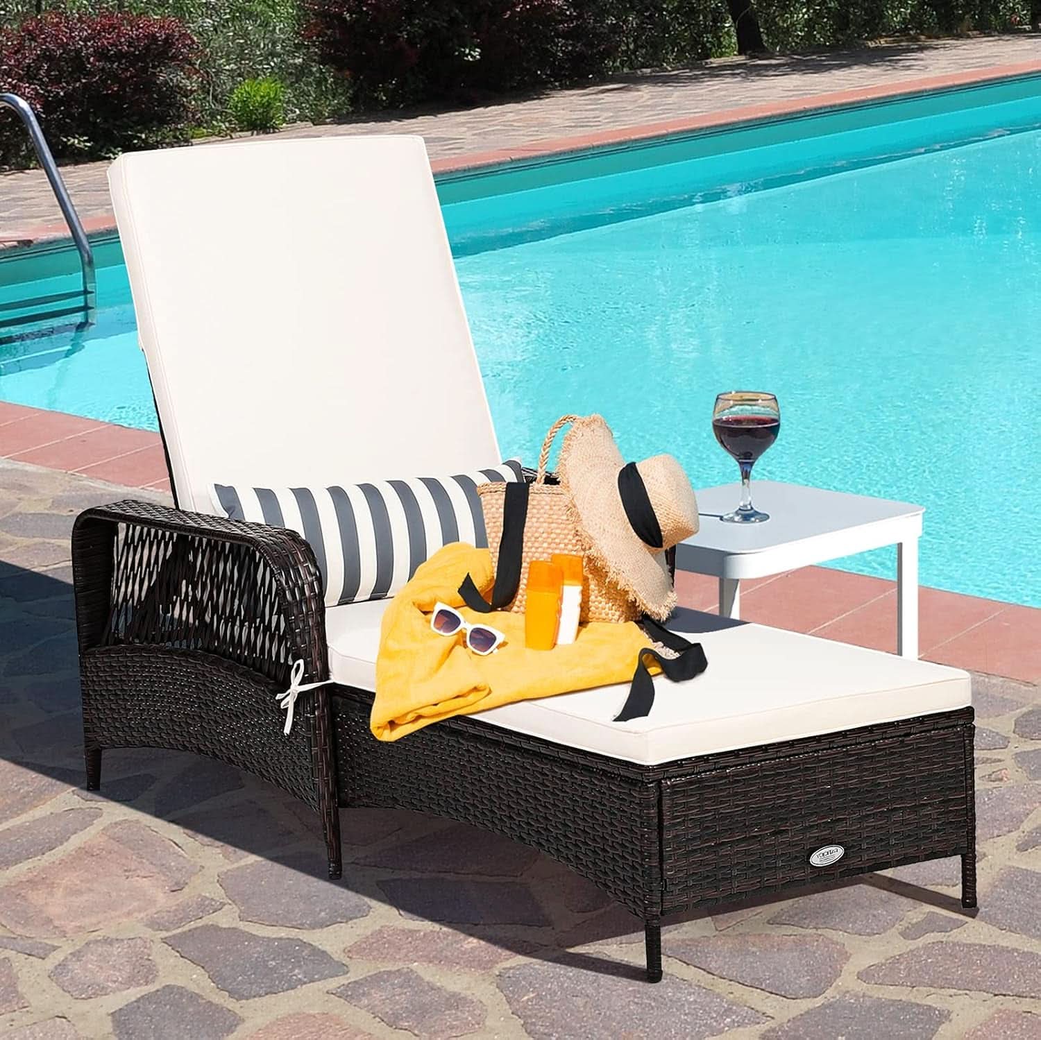 Adjustable Outdoor Chaise Lounge Chair