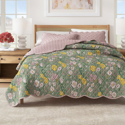 Floral Print &amp; Scalloped Cotton Quilt Set - Gwen Collection