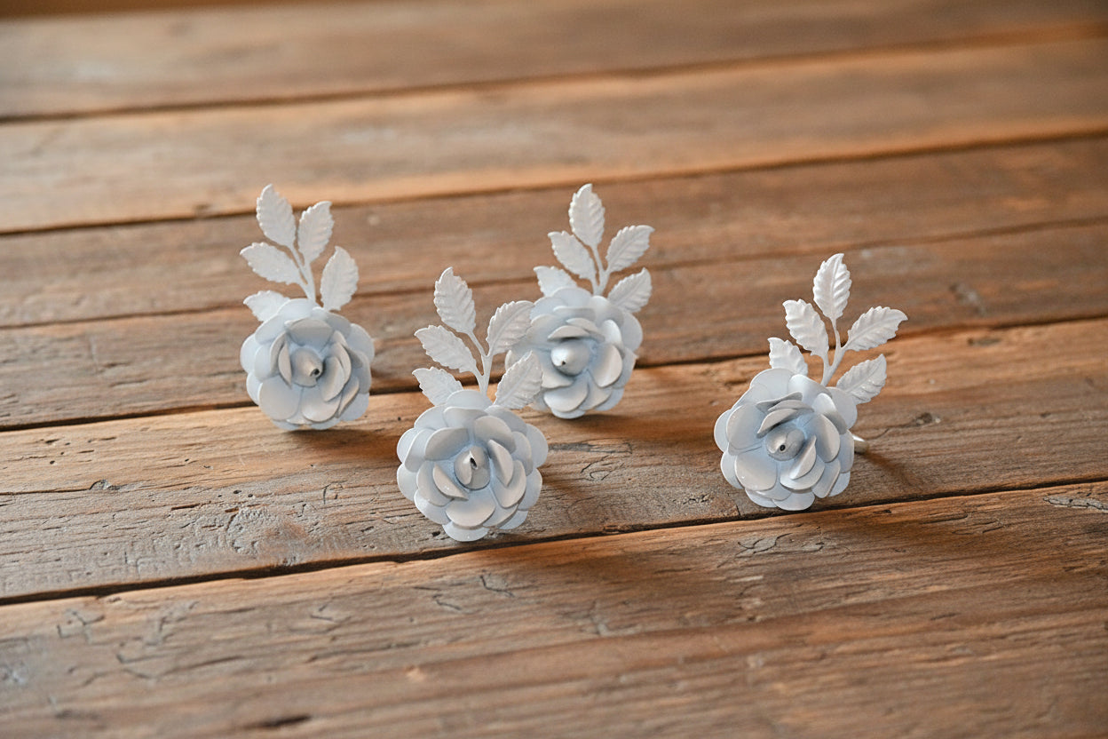 Set of 8 White Rose Napkin Rings