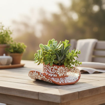 Talavera Sombrero Planter | Brown &amp; White Floral Design