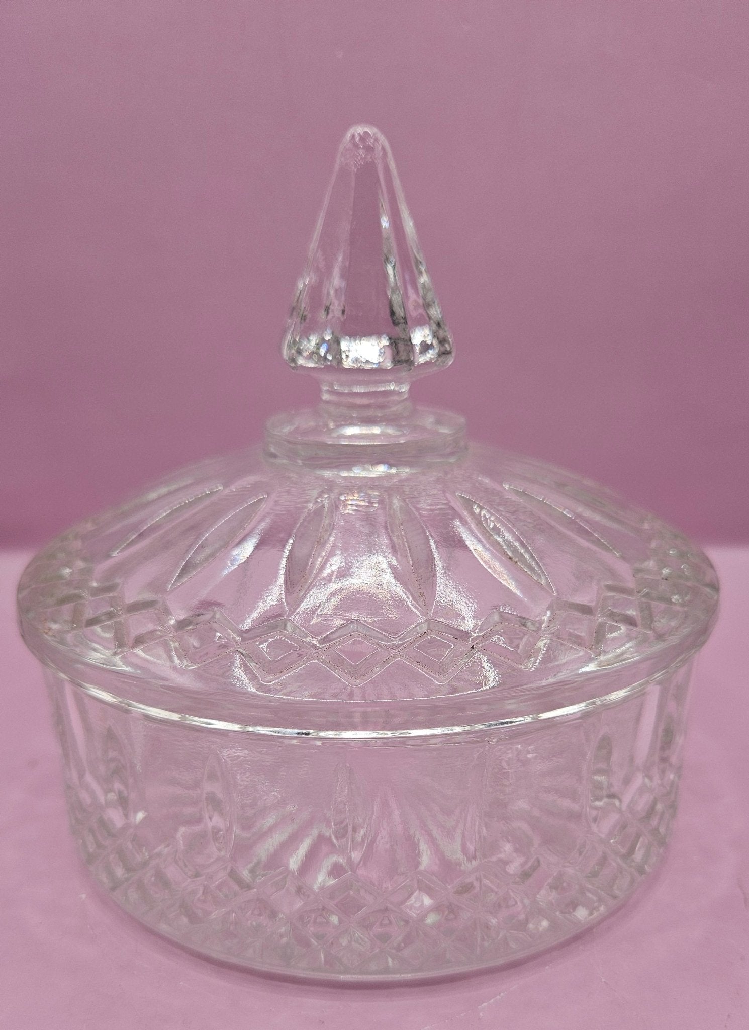 Vintage Clear Glass Candy Dish with Lid – 6"x 6"