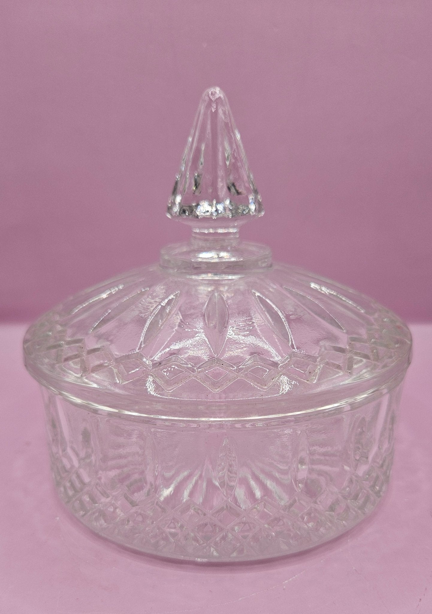 Vintage Clear Glass Candy Dish with Lid – 6"x 6"